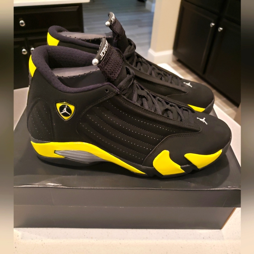 Jordan 14 Retro "Thunder" (2014)